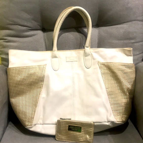 Jimmy Choo Handbags - Jimmy Choo bag & change wallet  to match very stylish and unique gold & white